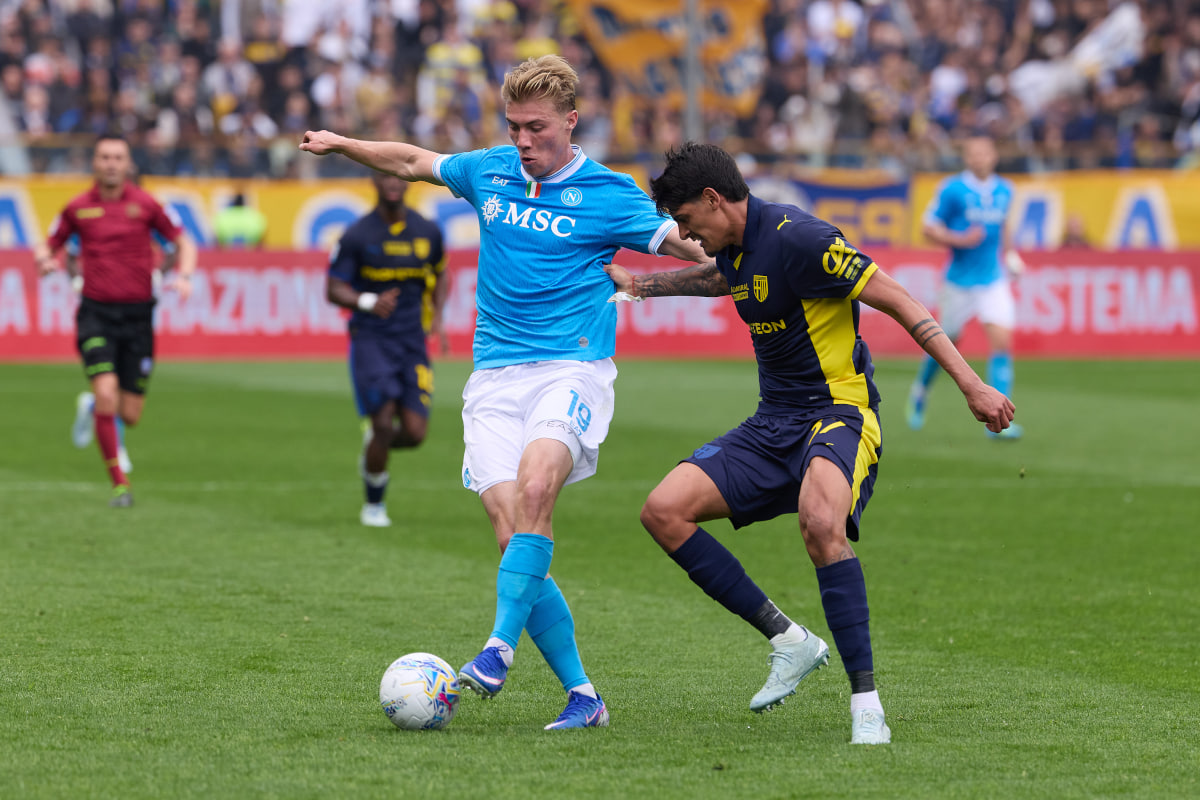 Parma vs Napoli (20:00 – 12/04) | Xem lại trận đấu